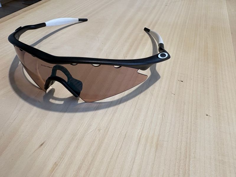 Oakley M-Frame bike usato — immagine 2 di 4