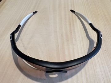 Oakley M-Frame bike usato — immagine 4 di 4