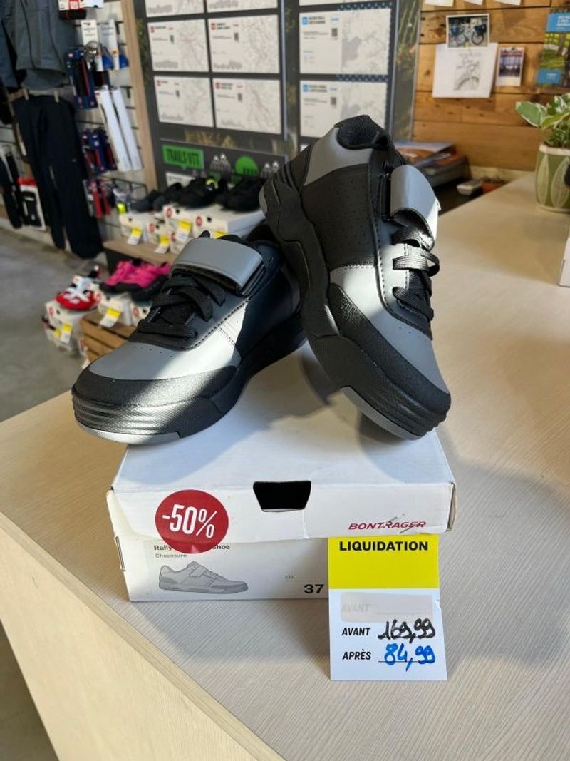 Bontrager Rally Cycling Shoes usato