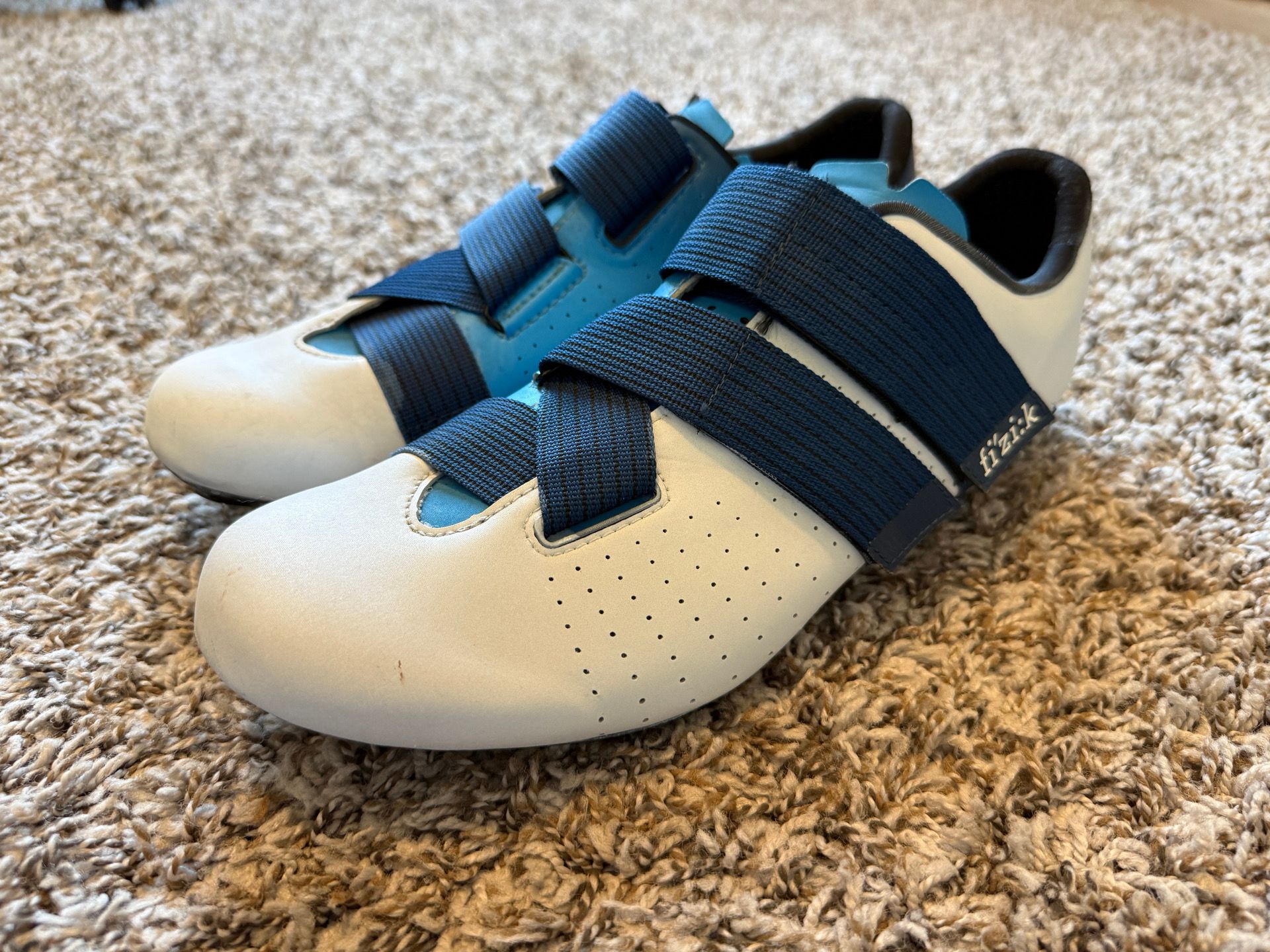 Fizik Vento Powerstrap R1: Team Movistar 2023