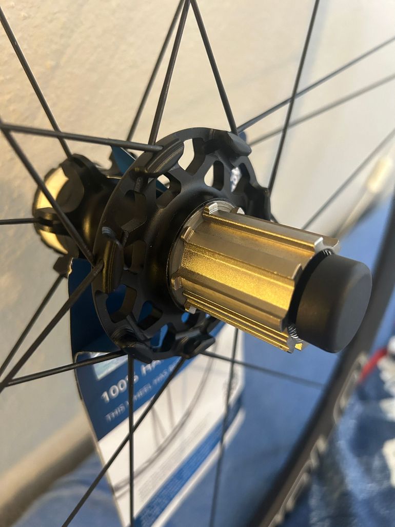 Used Campagnolo Zonda C17 Disc Road Clincher Wheelset 2024 bike — image 3 of 7