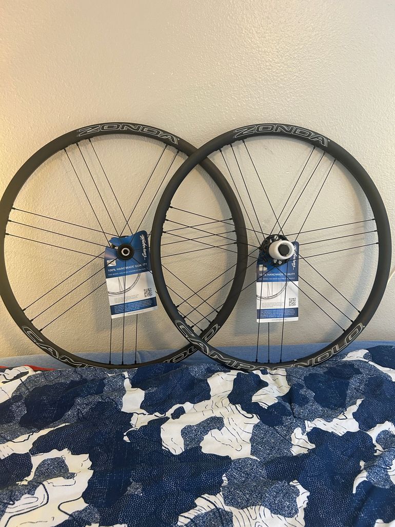 Campagnolo Zonda C17 Disc Road Clincher Wheelset 2024