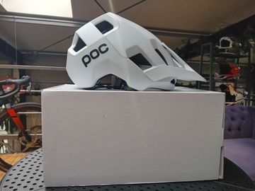Used POC Kortal Helmet XL/XXL HYDROGEN WHITE bike — image 2 of 5