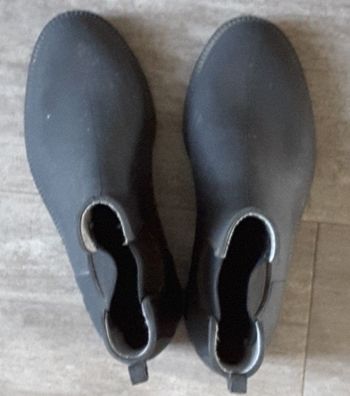 Used Decathlon Boots bike — image 1 of 4