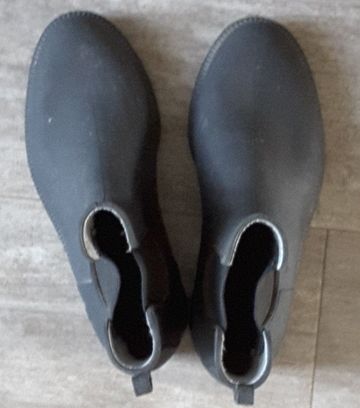 Used Decathlon Boots Wintersport Clothing