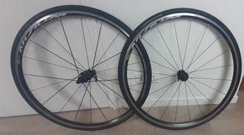 Used Mavic aksuim 2024 bike — image 1 of 2
