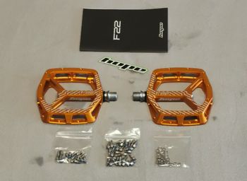 Used Hope F22 Pedal Orange PE.HO.0012 bike — image 3 of 6
