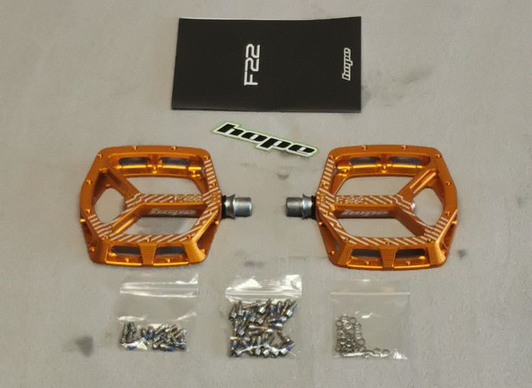 Used Hope F22 Pedal Orange PE.HO.0012 bike — image 3 of 6