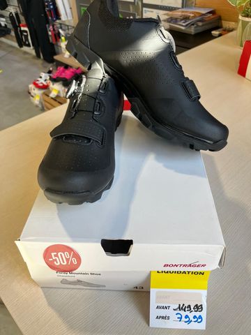 Gebrauchtes Bontrager Foray 41 or 43 Noir Cycling Shoes