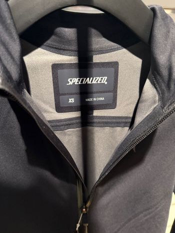 Used Specialized SL Neoshell Jacket Woman 2021 bike — image 2 of 3