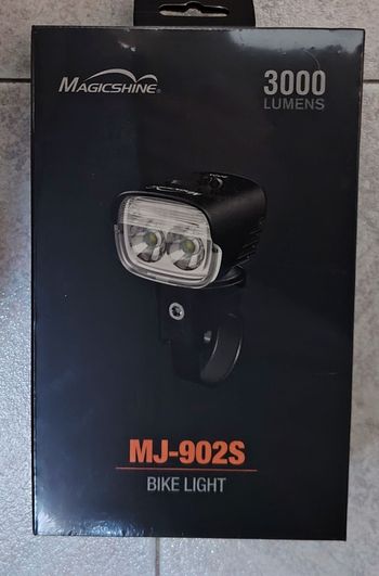 magichsine, Magicshine MJ-906S Front Bike Light