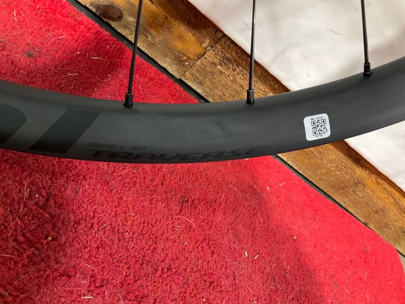 Used Roval Traverse 29 Carbon 6B 2023 Wheels