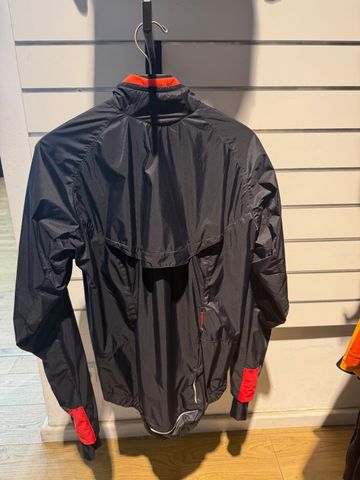 Gebrauchtes Specialized Deflect H²O Expert Windstopper Jacket Men 2013 bike — Bild 2 von 5