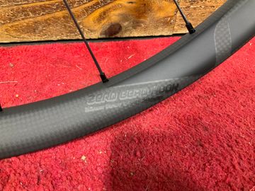 Used Roval Traverse SL 650b 2018 Wheels