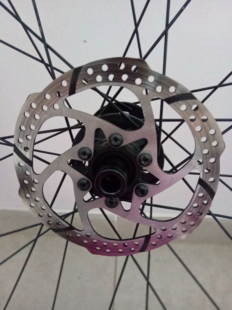 Used Devox 35mm de perfil con neumaticos Bontrager R2 32mm 2023 bike — image 4 of 6