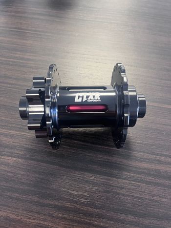 Used HXR Components NEUF Moyeux avant  Non boost 2020 bike — image 2 of 7