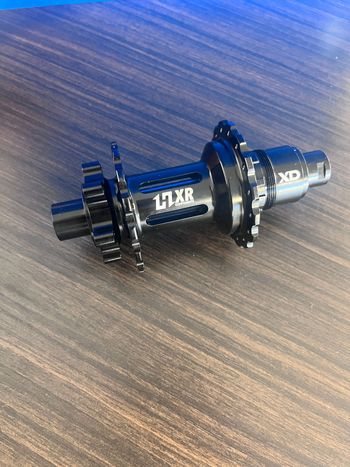 Used HXR Components Moyeux arrière  non boost neuf 2019 bike — image 4 of 7