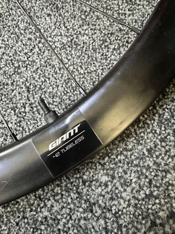 Giant SLR 1 42 Wheel 2024 bike usato — immagine 4 di 4