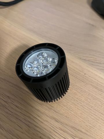 Brugt Knog PWR Lighthead 2000L Front Bike Torch Cycling Accessories