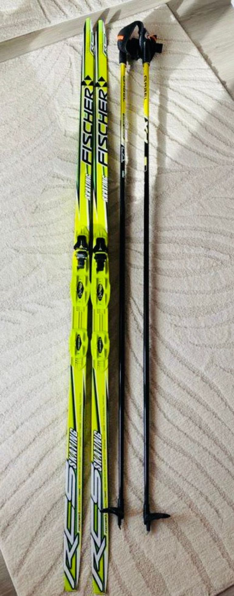 Used Fischer Skis skating FischerRCS 1.77m et bâtons 2025 bike — image 5 of 5