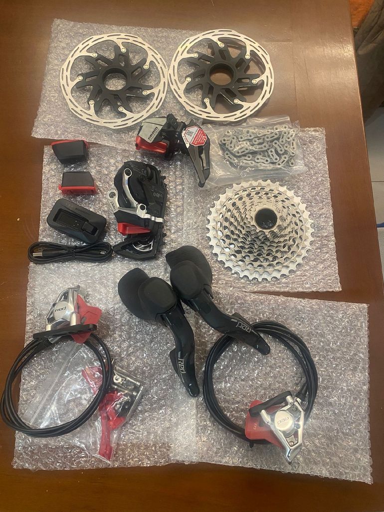 Used Sram red axs e1 2025 bike — image 6 of 9