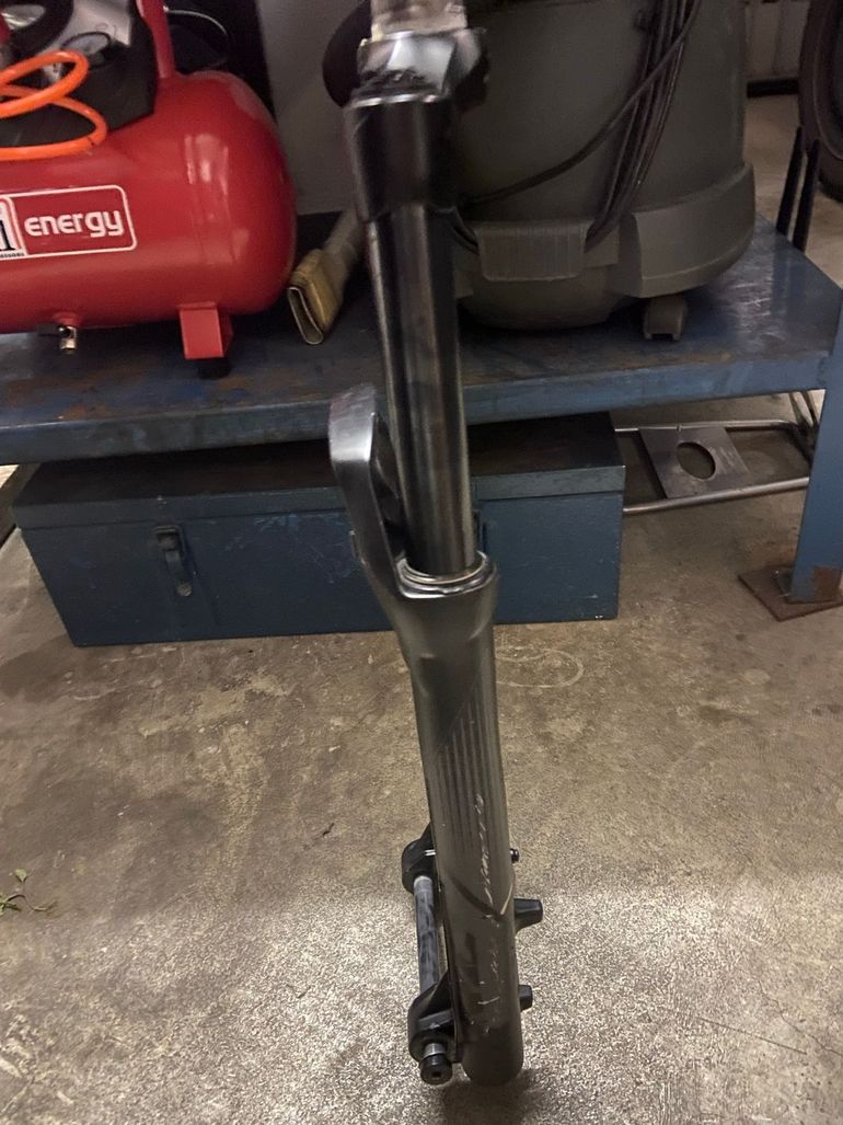 Used Rst forcella  vibe 2022 bike — image 3 of 4