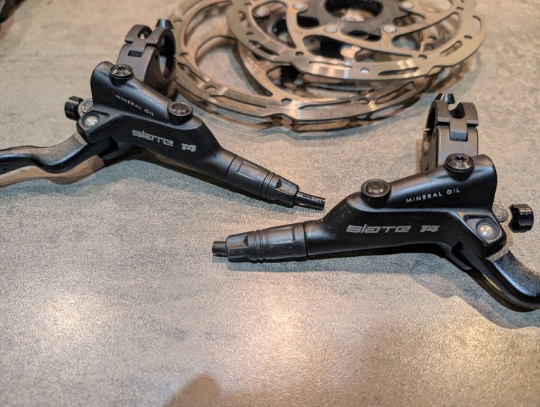 Used Tektro Freins  Slate T4 + Disques 2024 bike — image 3 of 4
