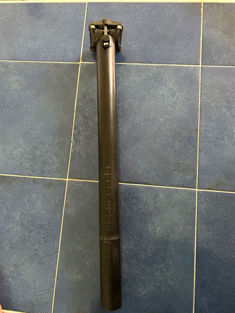 Used Switch Reggisella  in carbonio 0 offset 2024 bike — image 2 of 3