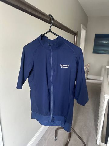 Tweedehands Pas Normal Studios essential jersey 2024 Cycling Clothing