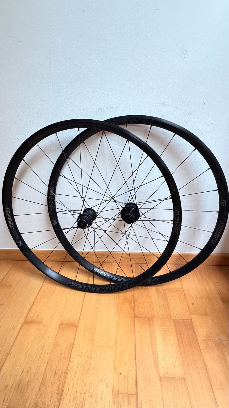 Used Bontrager Paradigm Comp 25 2025 Wheels