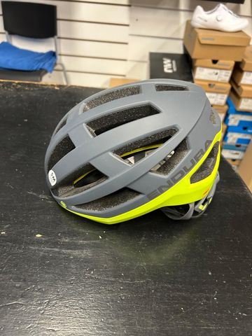 Endura casco fs260 2024 bike usato — immagine 3 di 4