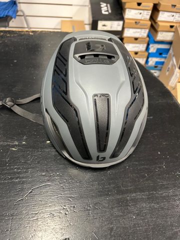 Używany bolle bollè furo mips 2023 bike — zdjęcie 2 z 4