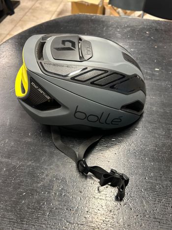 Used bolle bollè furo mips 2023 bike — image 4 of 4