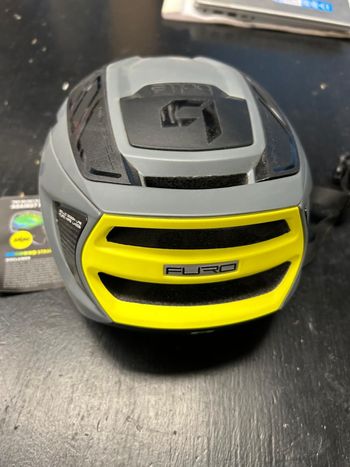 Used bolle bollè furo mips 2023 bike — image 3 of 4