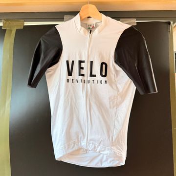 Used Velo Revolution aero jersey 2025 Cycling Clothing