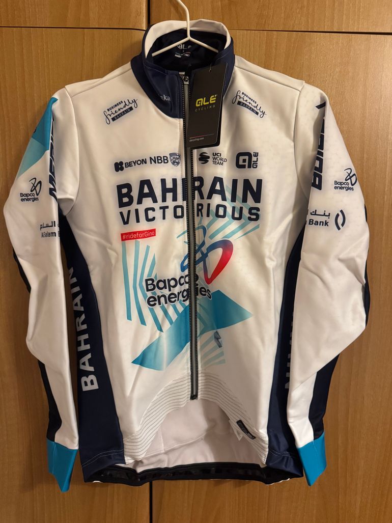 Used Ale cycling Giacca invernale Team ufficiale 2025 bike — image 1 of 3