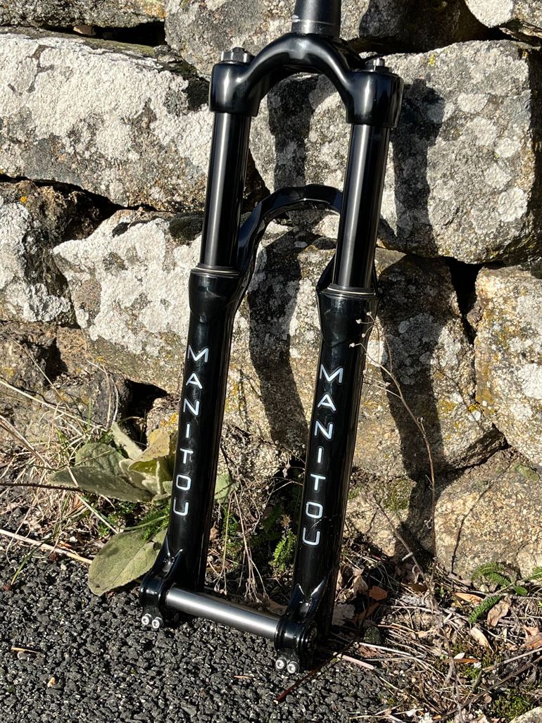 Used Manitou circus expert 2022 bike — image 1 of 3