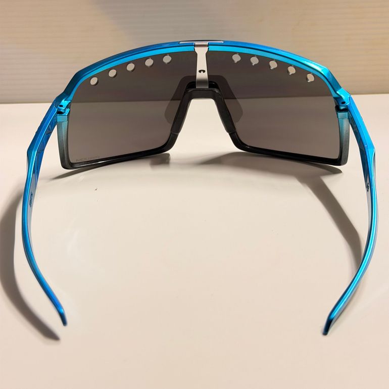 Used Oakley Sutro Custom 2024 bike — image 5 of 7