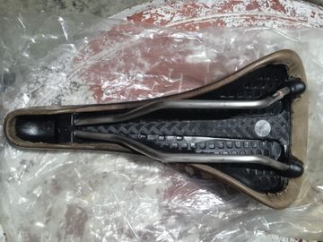 Używany Selle Italia Flite Bullitt Pelle Marrone Pieno Fiore 2022 bike — zdjęcie 5 z 6