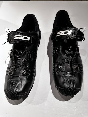 Käytetty Sidi Mountain Bike Shoes Cycling Shoes
