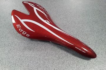 Brugt EDGE DESIGN Edge VC01 Carbon Red Road Cycling Saddle Saddles & Seatposts