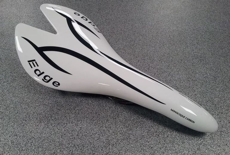 Used EDGE DESIGN Edge VC01 Carbon White Road Cycling Saddle bike — image 1 of 2