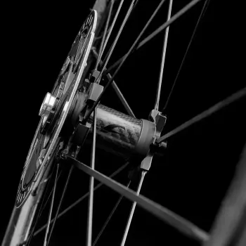Used Fulcrum Zero Competizione DB 2025 bike — image 4 of 6