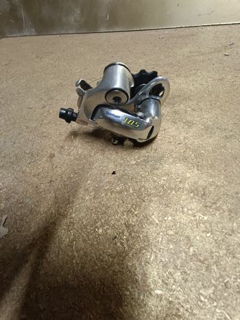 Shimano, 105