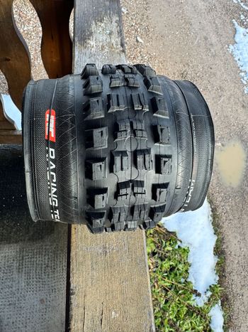 Used IRC pneus VTT  Tanken Neuf 2025 bike — image 1 of 3
