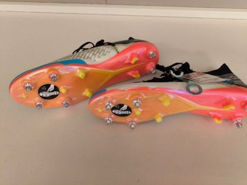 Decathlon CLR 2023 Football & Soccer usato