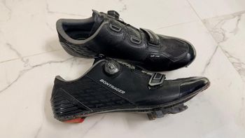 Used Bontrager Velocis 2022 bike — image 8 of 9