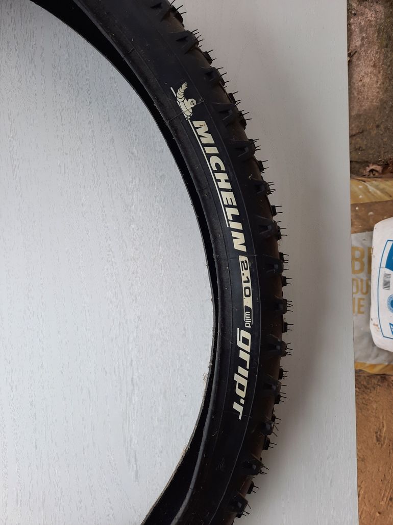 Used Michelin GripR 26" Tire bike — image 1 of 3