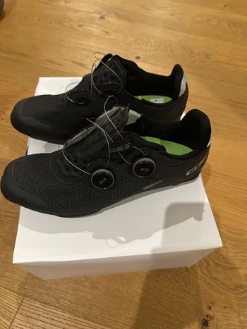 Used q 36,5 Q 36.5  Gregarius Adventure Schuhe Schwarz Gravelschuh 2025 bike — image 2 of 5