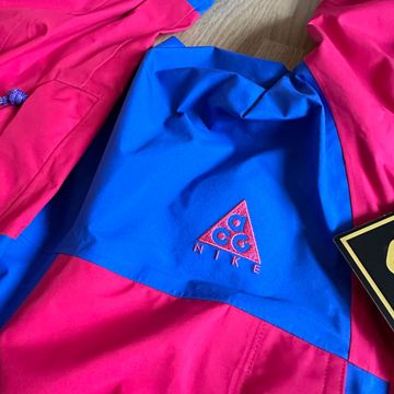 Nike ACG Gore-Tex Jacket Rush Pink/Hyper Royal M bike usato — immagine 5 di 14